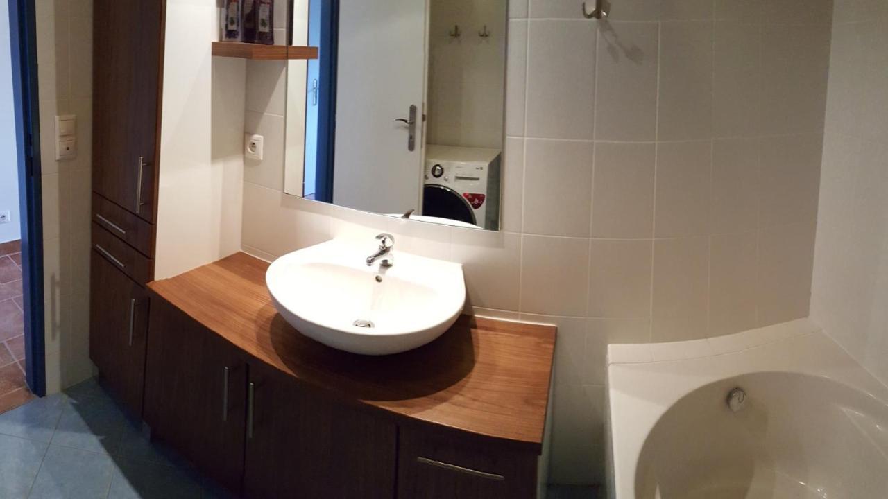 Apartment Doky D8 - Lipno Home Lipno nad Vltavou Exteriör bild